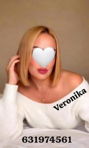 631974561: Chica busca chico en Ibiza