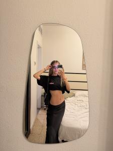 667048001: Chica busca chico en Alicante