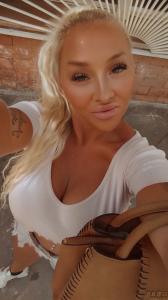 613923830: Chica busca chico en Murcia