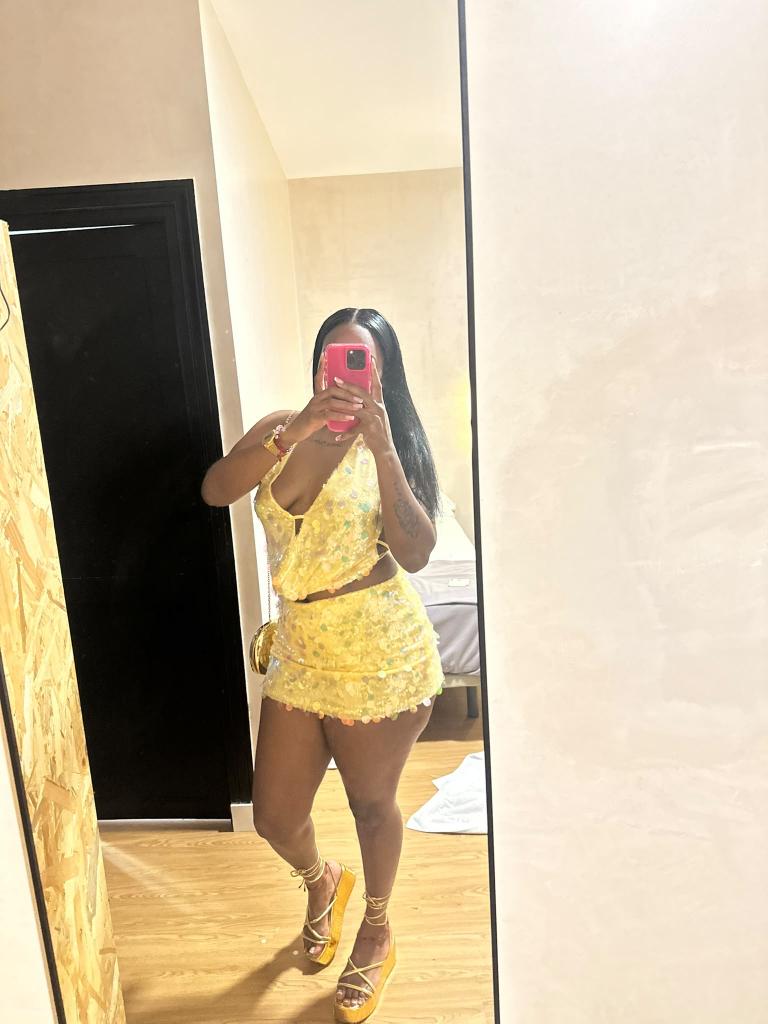 632224063: Chica busca chico en Cádiz