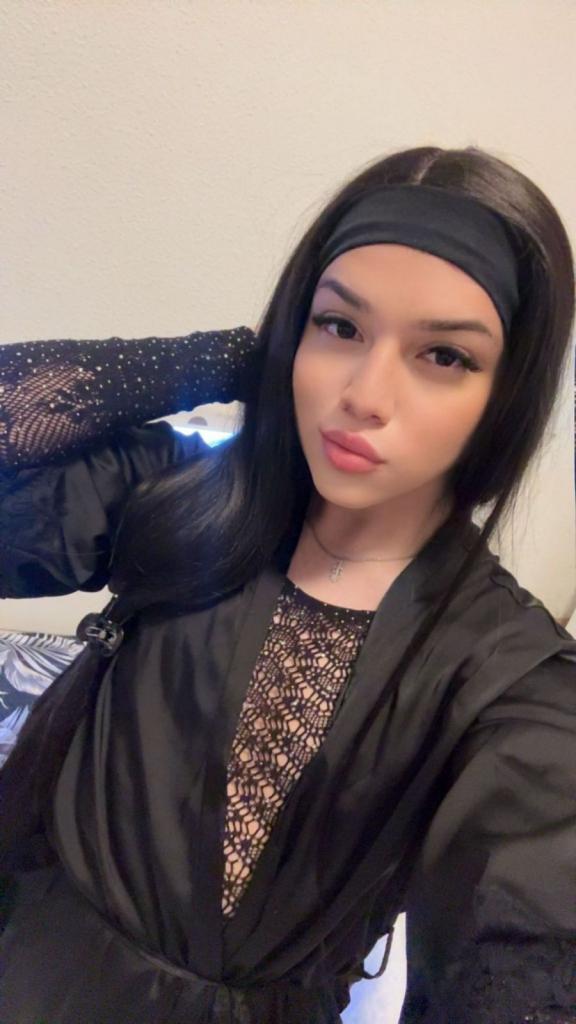 743083531: Transexual en Alicante