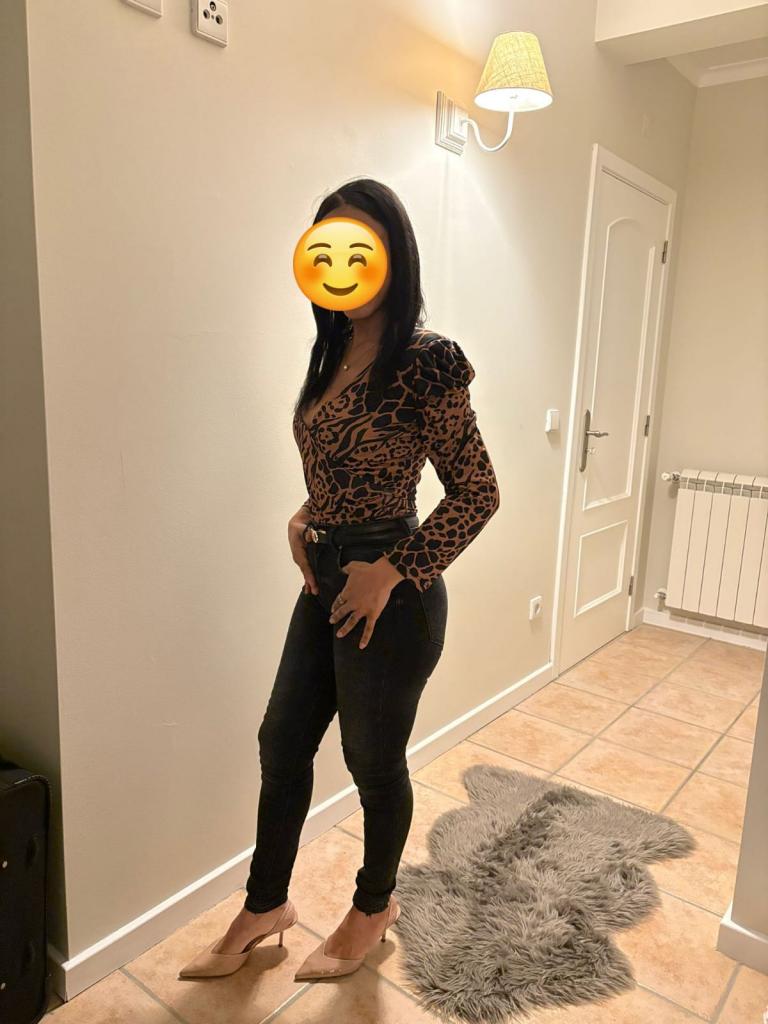 647210209: Chica busca chico en Valencia