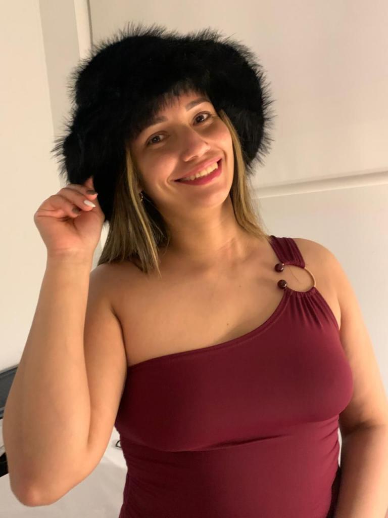 686447550: Chica busca chico en La Rioja