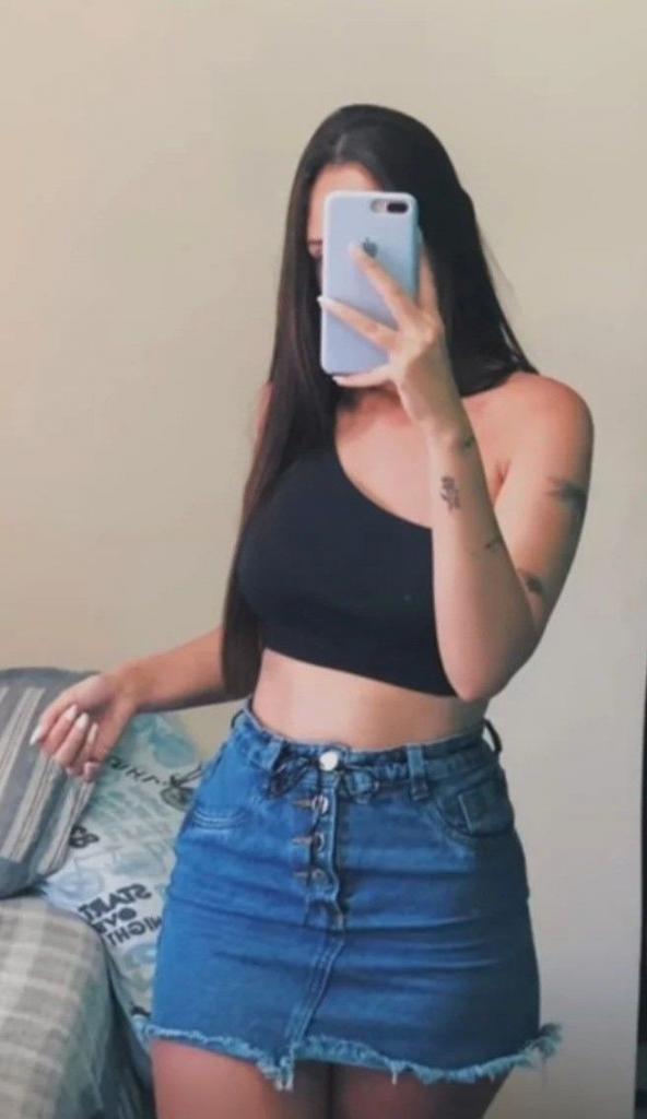 Chica busca chico en Sevilla: 