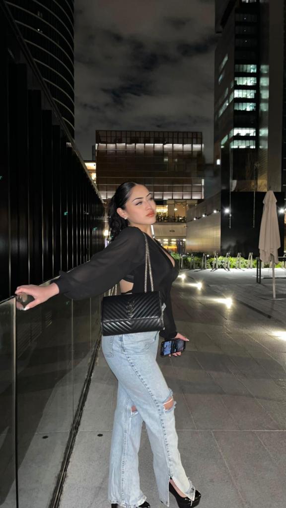 642816369: Chica busca chico en Madrid