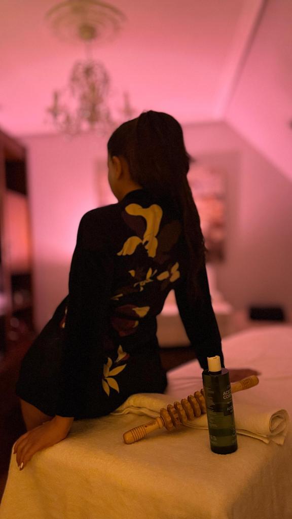 648180423: Chica busca chico en Almería