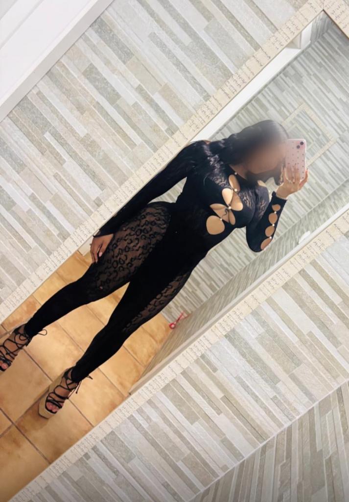602570787: Chica busca chico en Granada
