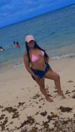 Chica busca chico en Granada: 