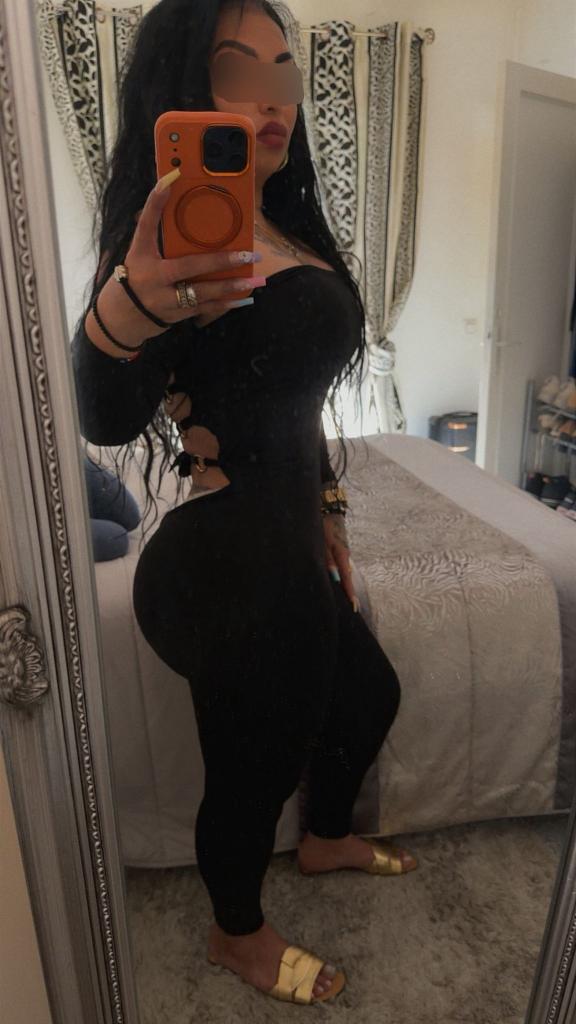 Chica busca chico en Cádiz: 