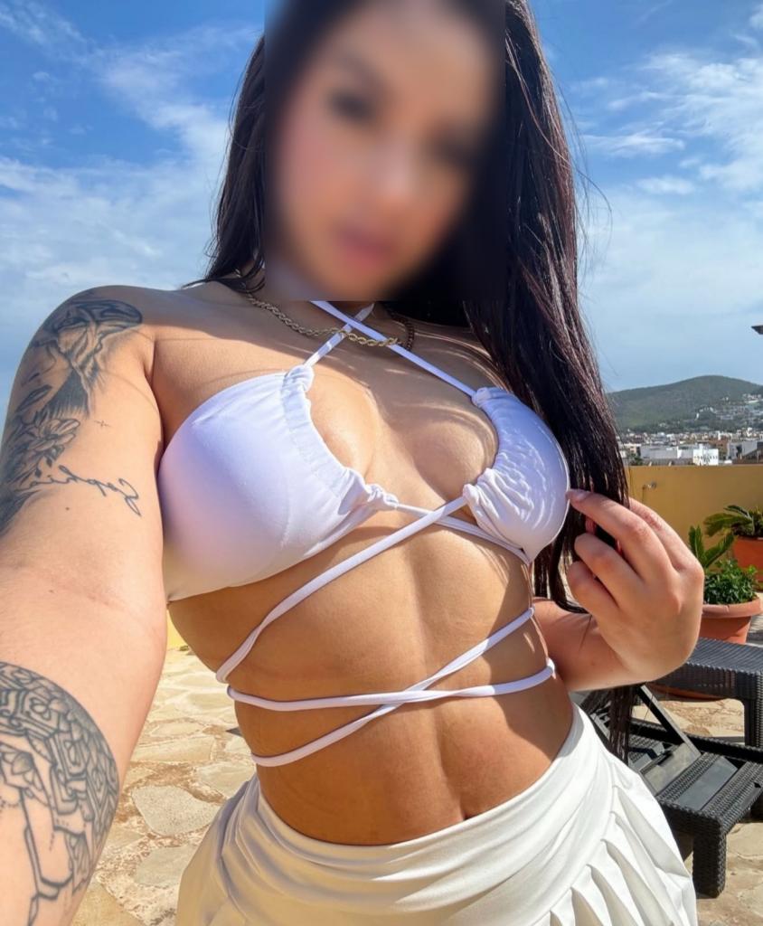 643492837: Chica busca chico en Málaga