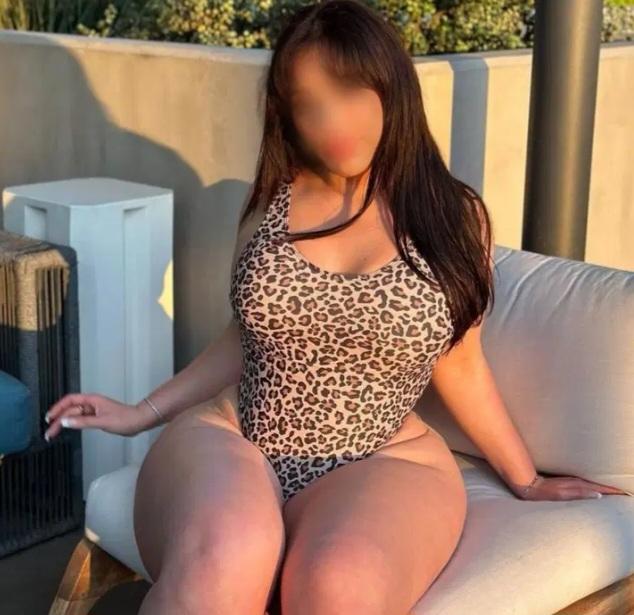 Chica busca chico en Murcia: 