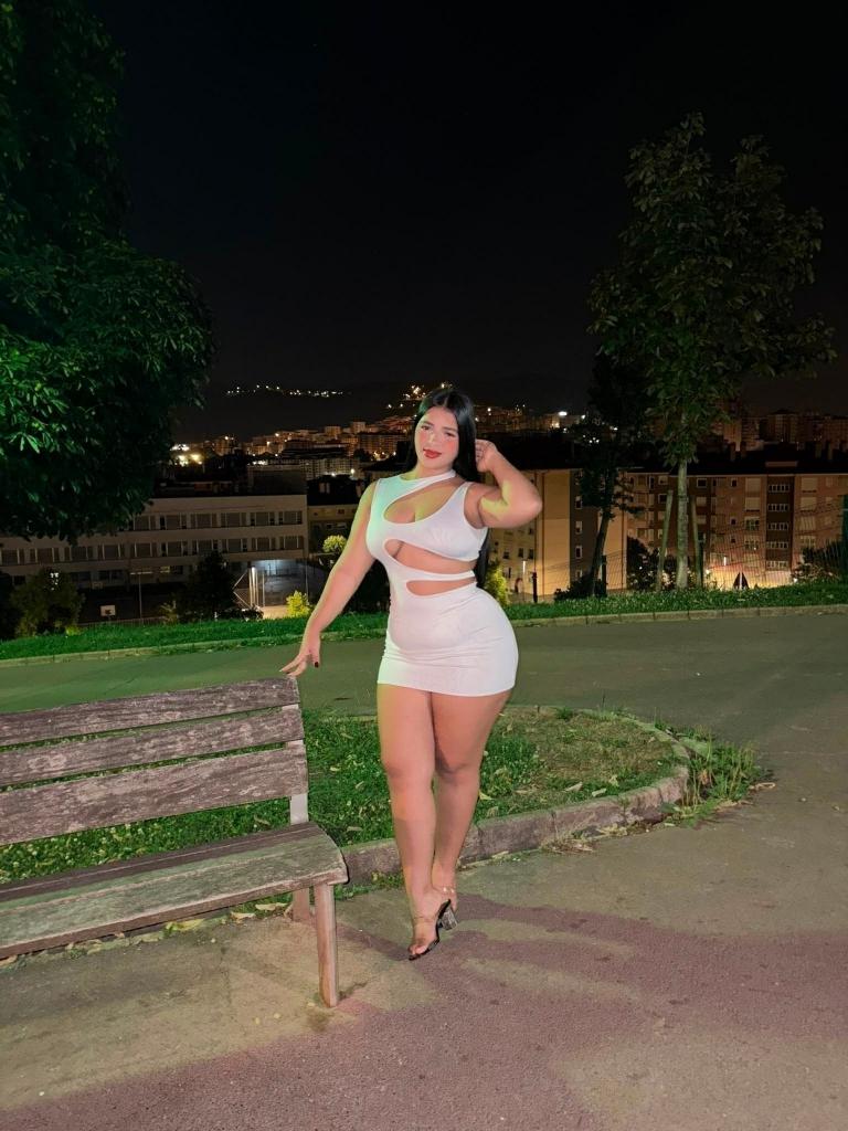 Chica busca chico en Pontevedra: 