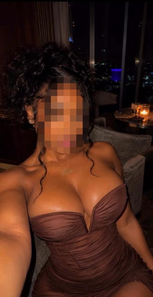 Chica busca chico en Granada: 