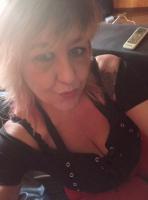 742078068: Chica busca chico en Málaga