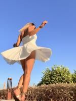 632265397: Chica busca chico en Málaga