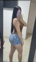 642047965: Chica busca chico en La Coruña