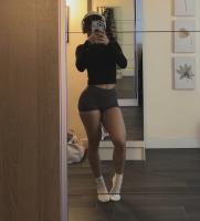 743093454: Chica busca chico en La Coruña