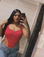 624808665: Chica busca chico en Barcelona