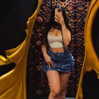 637769245: Chica busca chico en Madrid