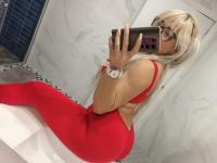 671547778: Chica busca chico en Barcelona