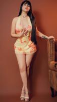 654427807: Chica busca chico en Madrid