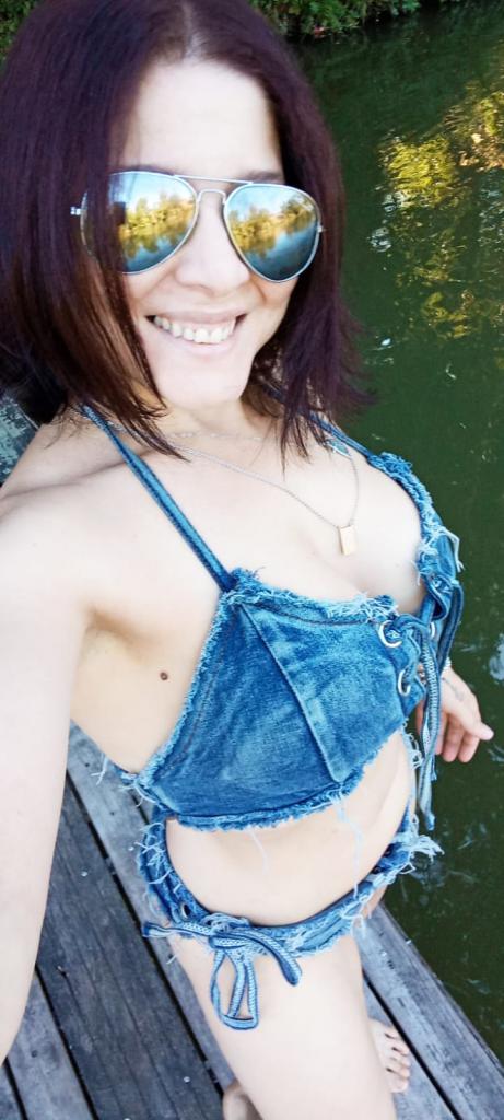631409613: Chica busca chico en Cantabria