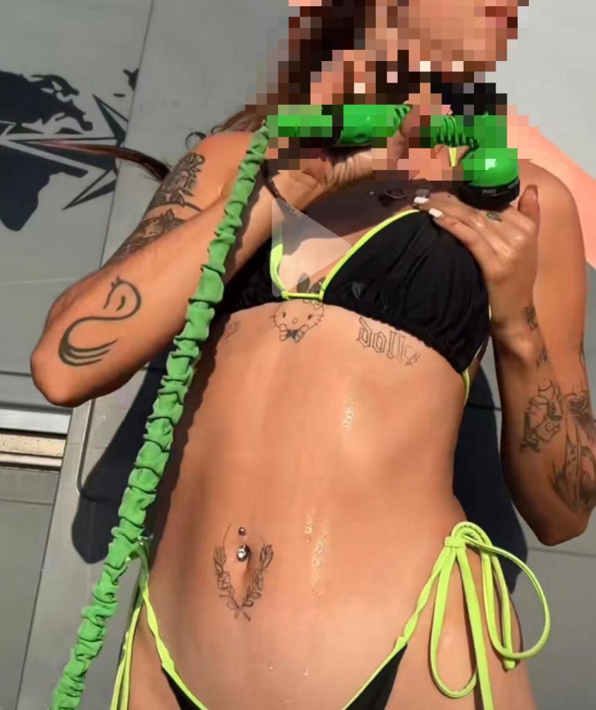 Chica busca chico en Cádiz: 
