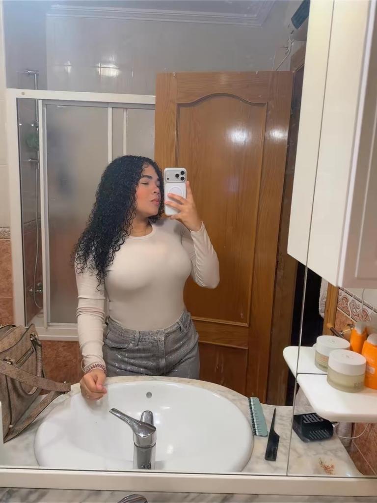 613746003: Chica busca chico en Almería