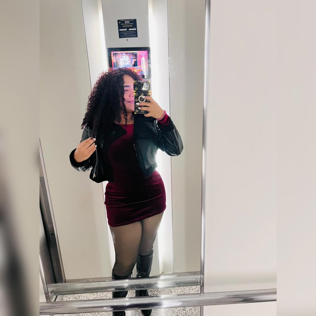 613746003: Chica busca chico en Almería