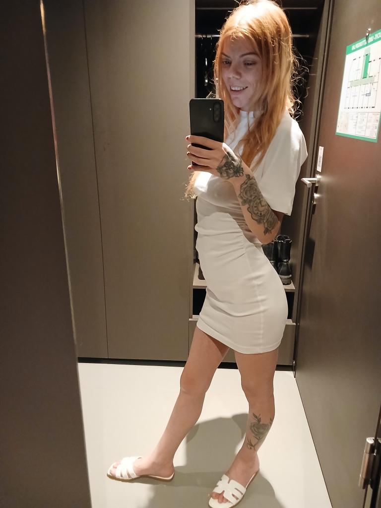 Chica busca chico en Almería: 