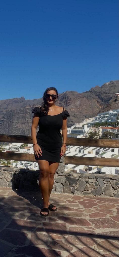 634357196: Chica busca chico en Tenerife