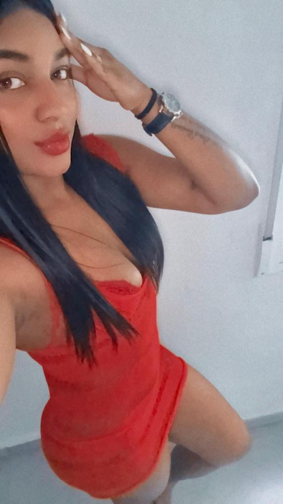 Chica busca chico en Alicante: 