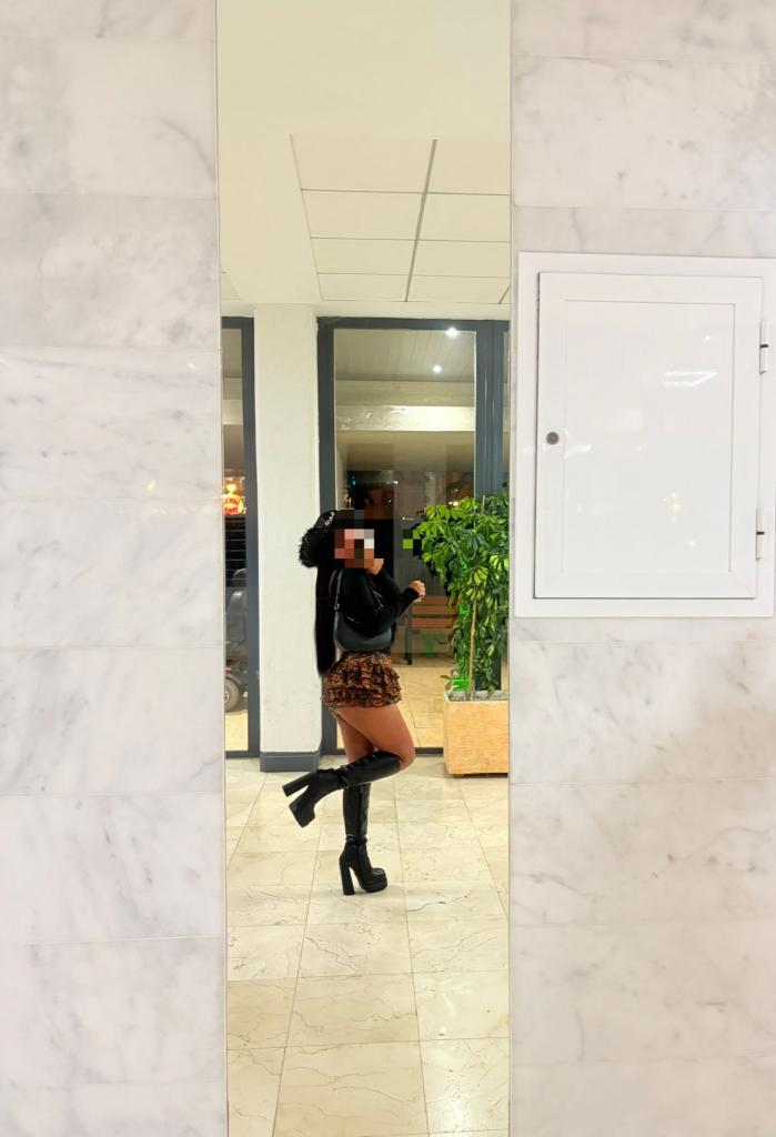 Chica busca chico en Madrid: 