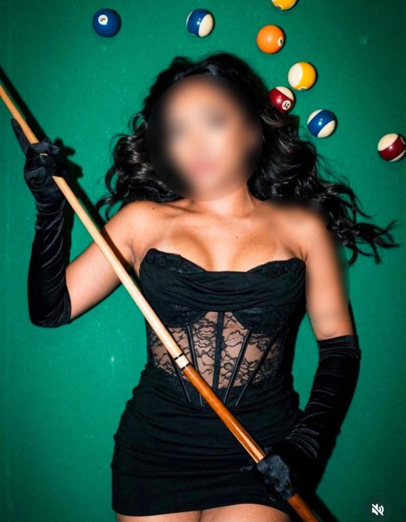Chica busca chico en Tenerife: 