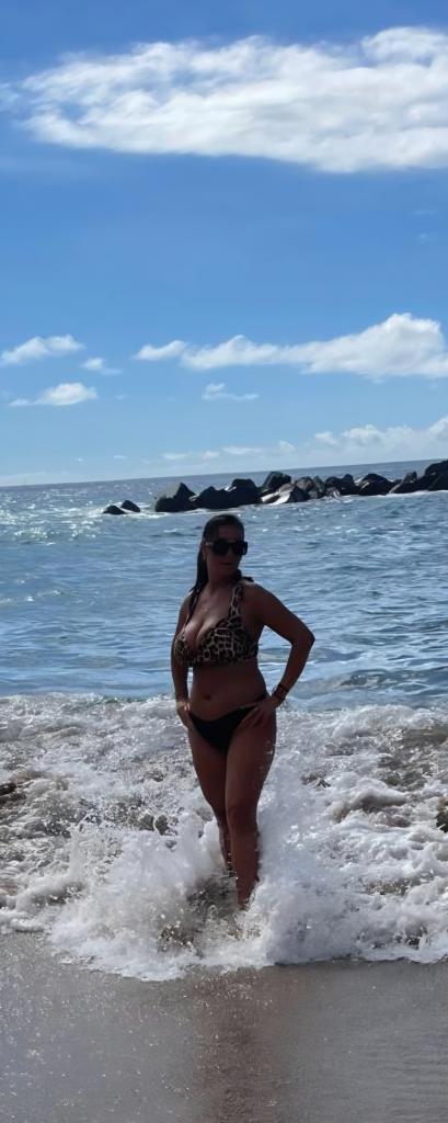 Chica busca chico en Tenerife: 