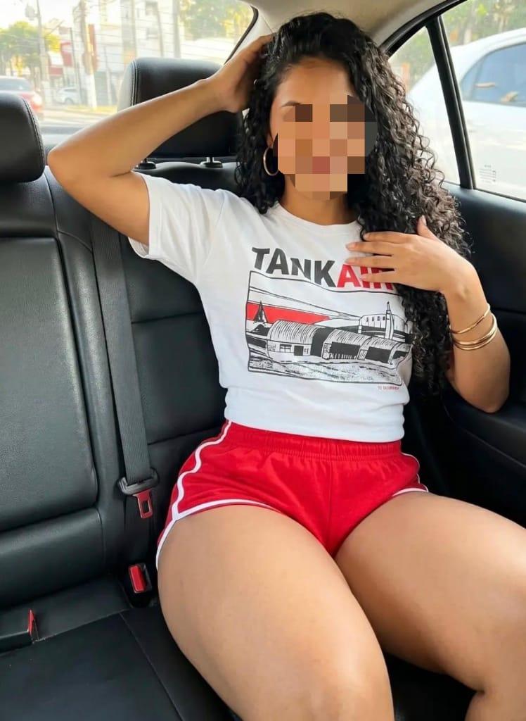 Chica busca chico en Tenerife: 