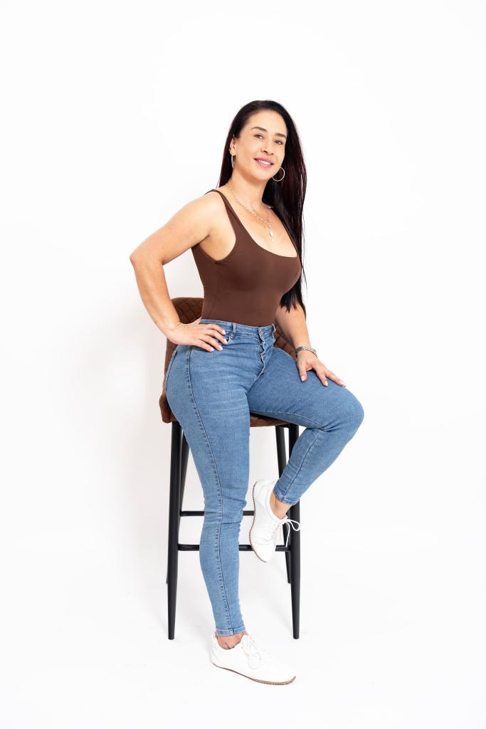 614574866: Chica busca chico en Tenerife