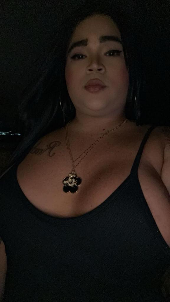 647723578: Transexual en Almería