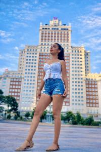 641287432: Chica busca chico en Madrid