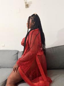 625830895: Chica busca chico en Ibiza