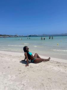 614594633: Chica busca chico en Mallorca