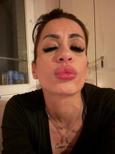 640632255: Chica busca chico en Madrid