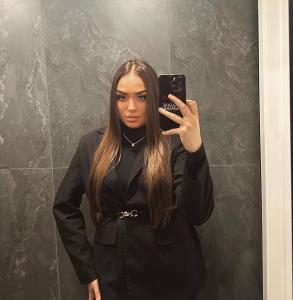 661651092: Chica busca chico en Málaga