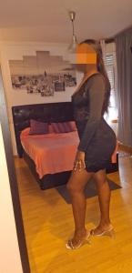 624193512: Chica busca chico en Pontevedra
