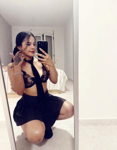 664037296: Chica busca chico en Tarragona