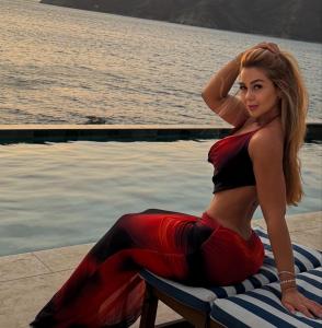 660685737: Chica busca chico en Menorca