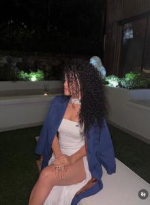 643351063: Chica busca chico en La Coruña