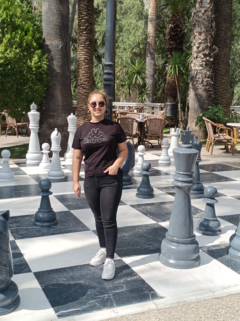 Chica busca chico en Mallorca: 
