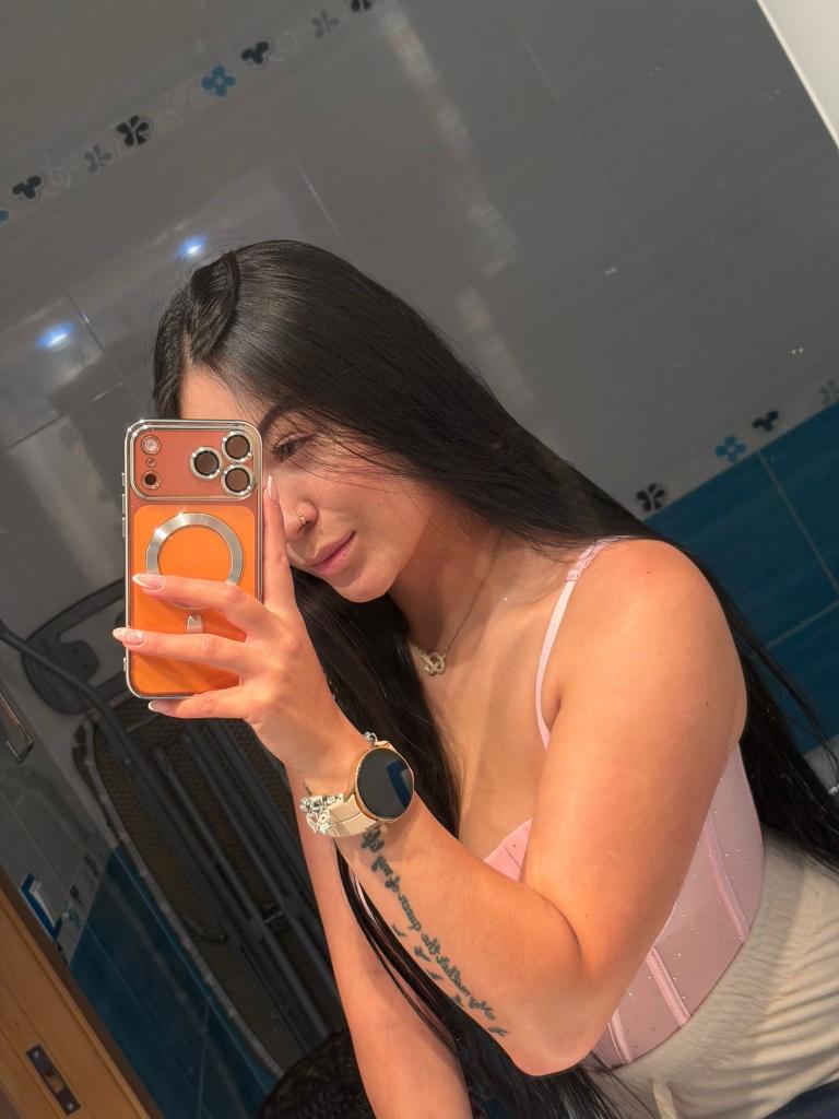 647163398: Chica busca chico en Alicante