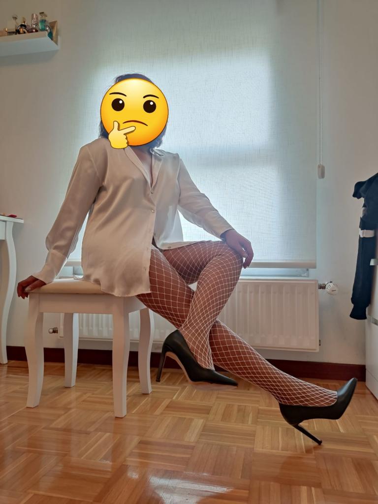 Chica busca chico en La Coruña: 